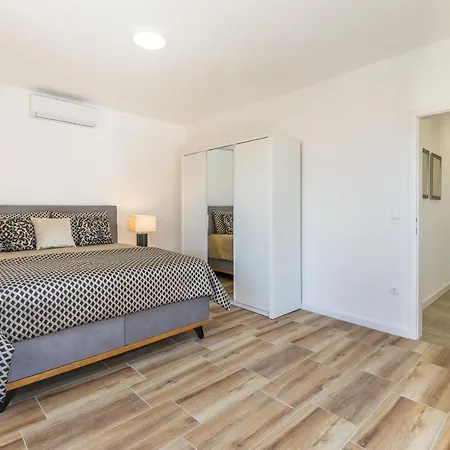 Luxury 2 Bedroom With Sea View Baška Voda